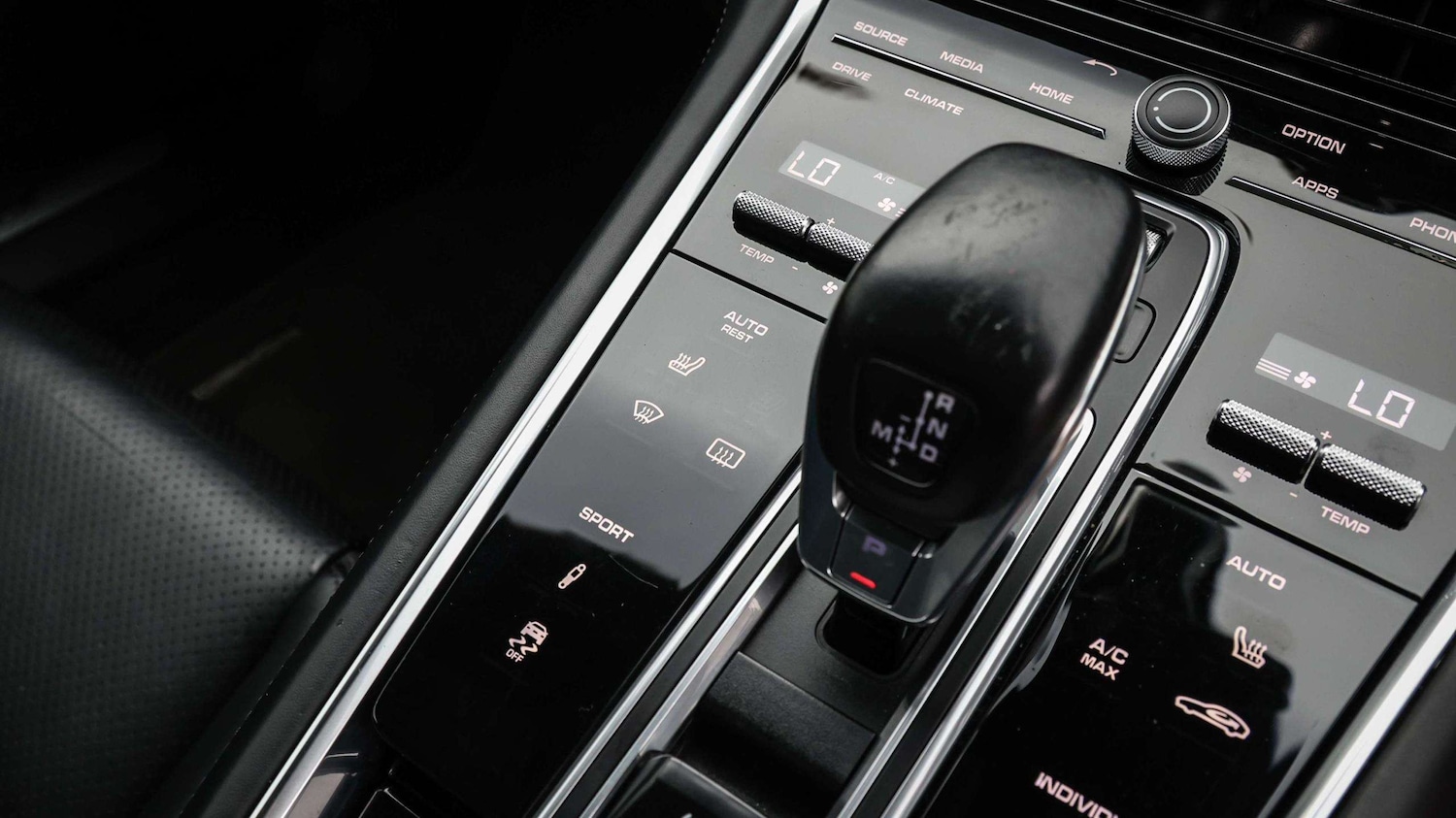 Used Porsche Other 2017 for sale - 76339733: Photo 23