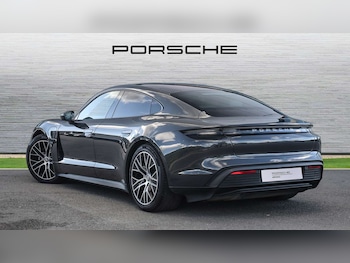 Used Porsche Taycan 2021 for sale - 76113326: Photo 4