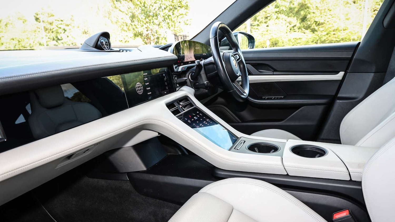 Used Porsche Taycan 2021 for sale - 76113326: Photo 5