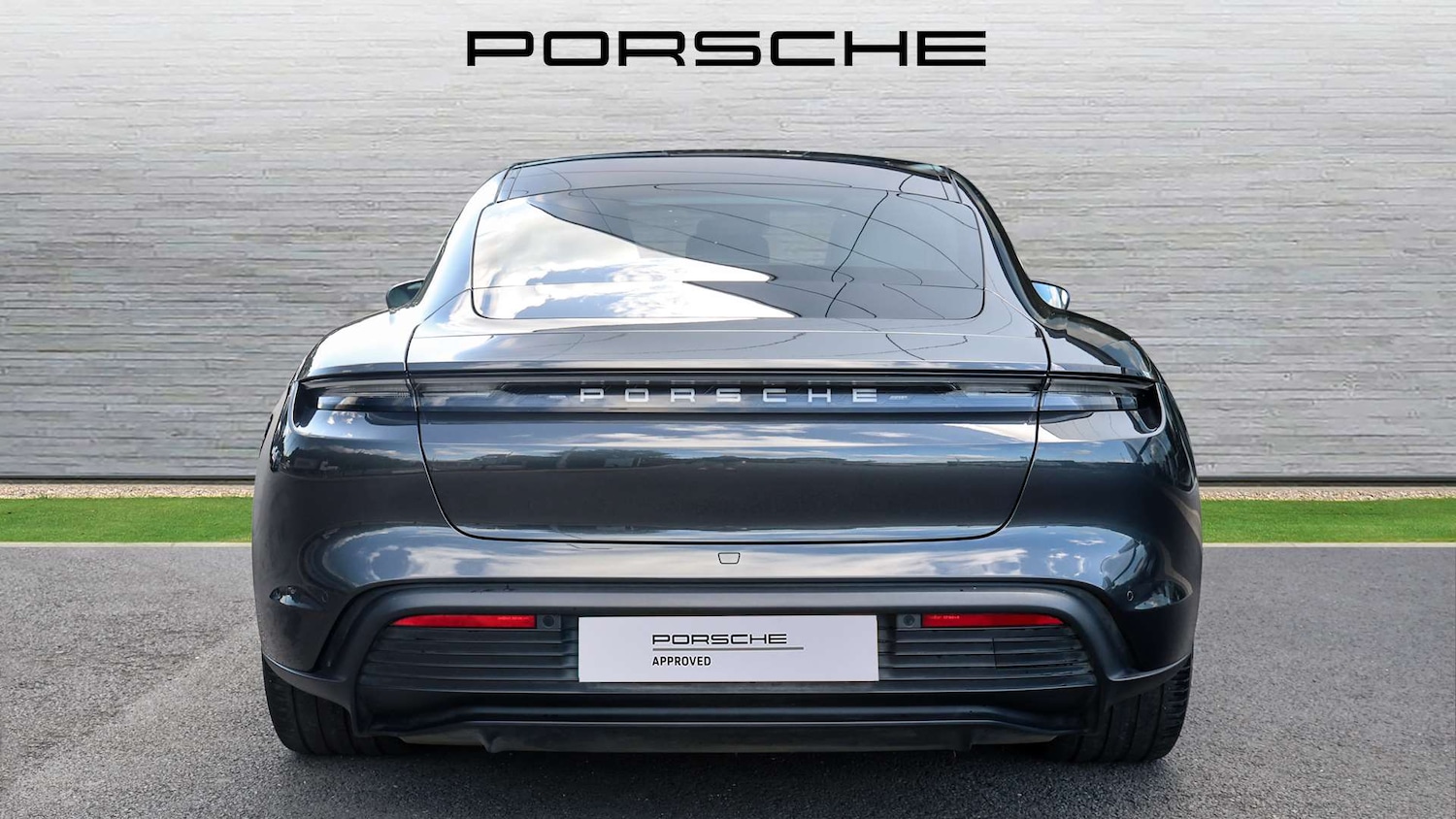 Used Porsche Taycan 2021 for sale - 76113326: Photo 9