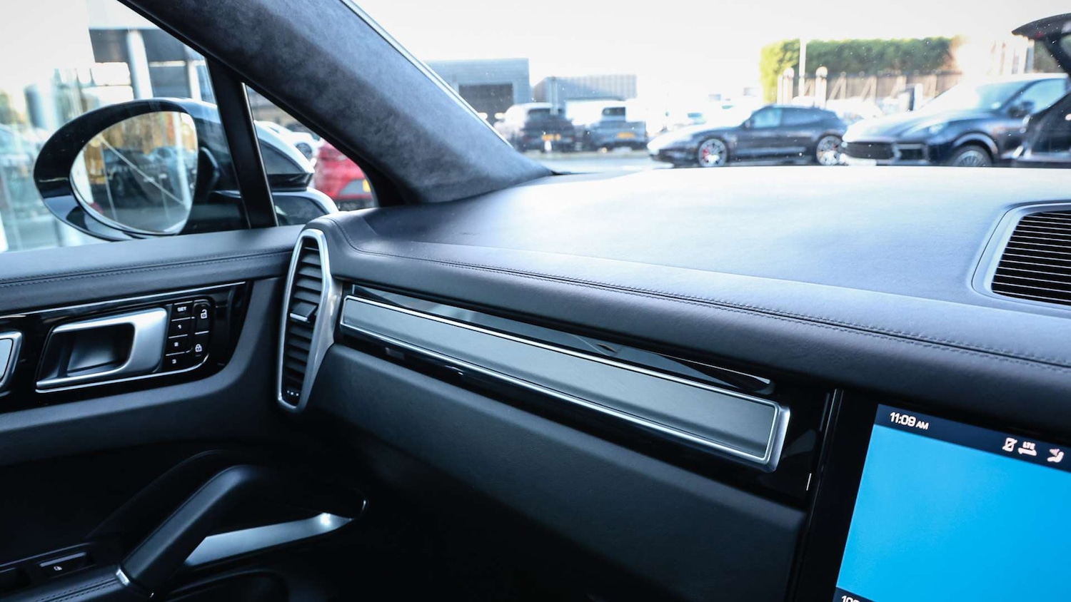 Used Porsche Cayenne 2019 for sale - 77083031: Photo 17