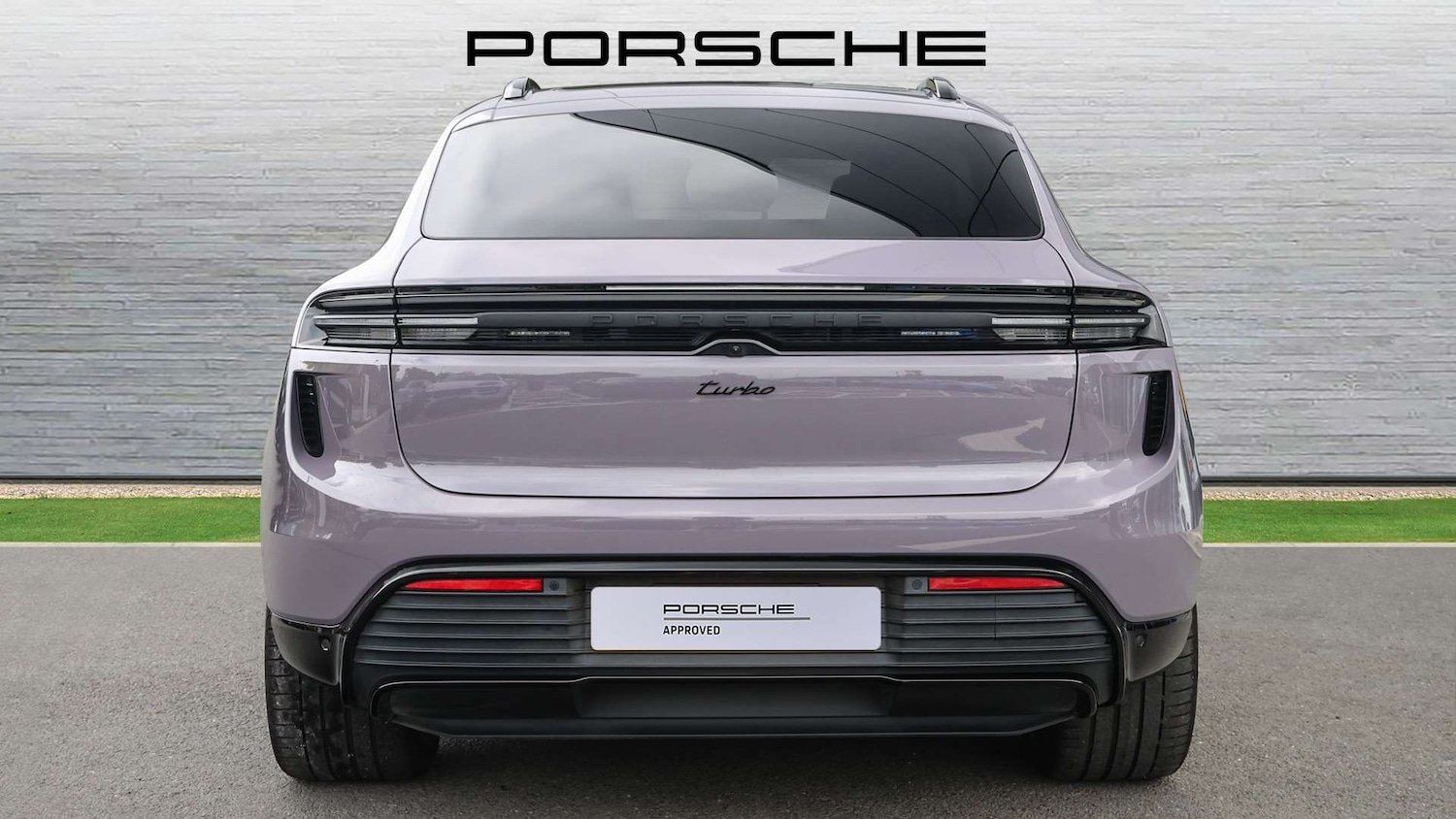 Used Porsche Macan 2024 for sale - 76298351: Photo 10