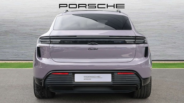 Used Porsche Macan 2024 for sale - 76298351: Photo 10