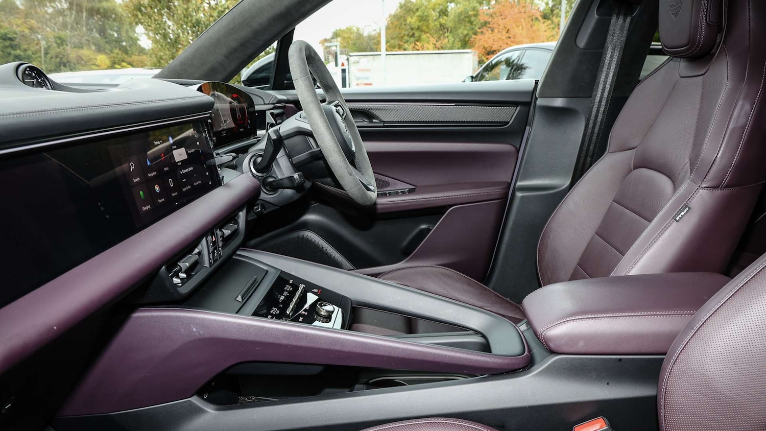 Used Porsche Macan 2024 for sale - 76298351: Photo 12