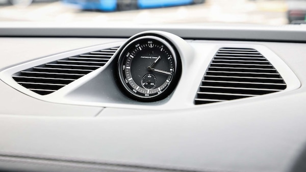 Used Porsche Macan 2024 for sale - 76298351: Photo 24