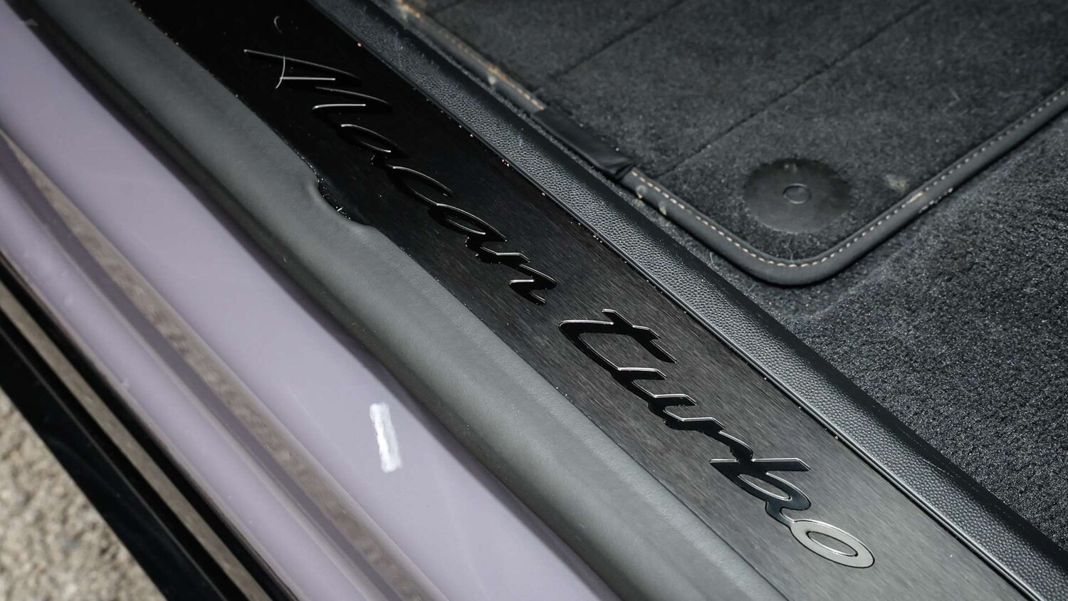 Used Porsche Macan 2024 for sale - 76298351: Photo 25