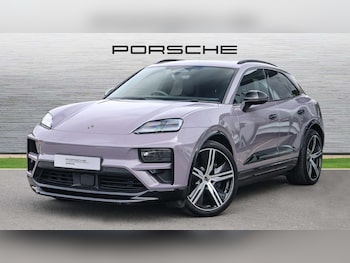 Used Porsche Macan 2024 for sale - 76298351: Photo 2
