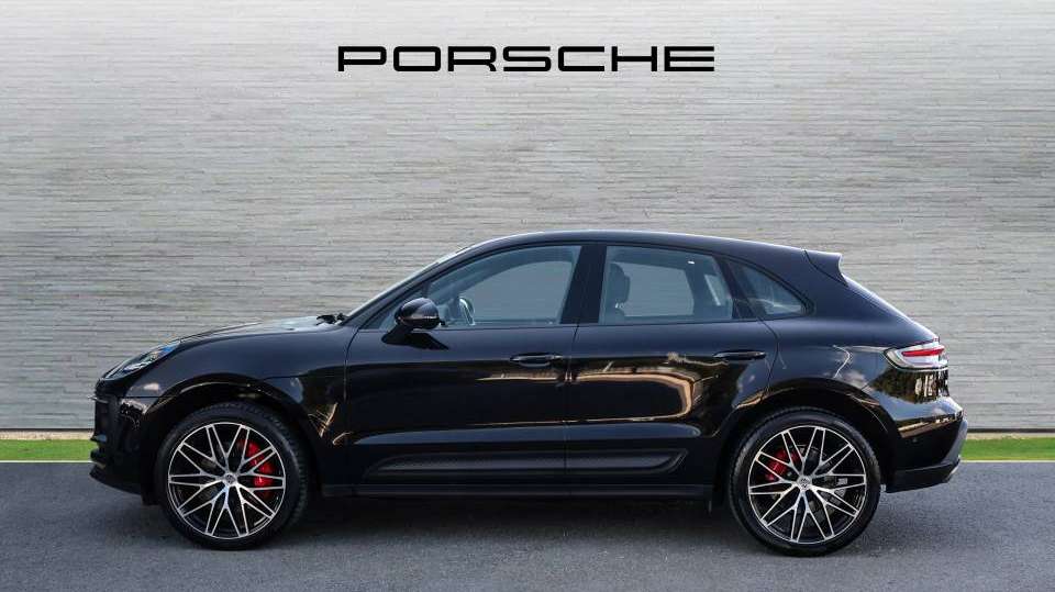 Used Porsche Macan 2025 for sale - 76842971: Photo 4