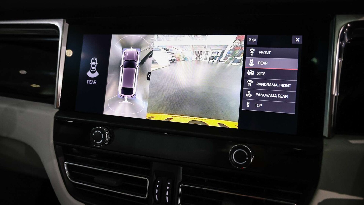 Used Porsche Macan 2024 for sale - 76746102: Photo 20