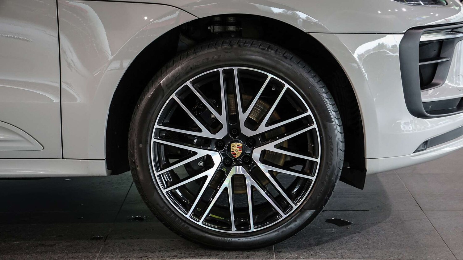 Used Porsche Macan 2024 for sale - 76746102: Photo 6