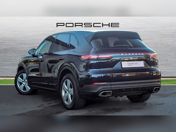 Used Porsche Cayenne 2022 for sale - 78732261: Photo