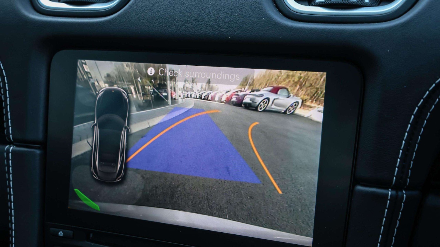 Used Porsche Cayman 2023 for sale - 77698999: Photo 13