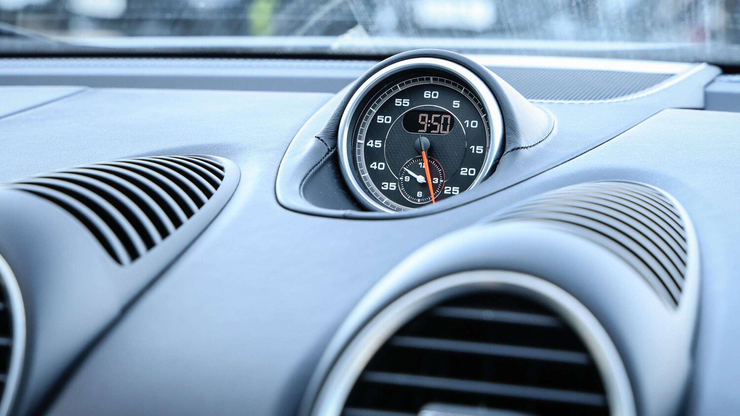 Used Porsche Cayman 2023 for sale - 77698999: Photo 15