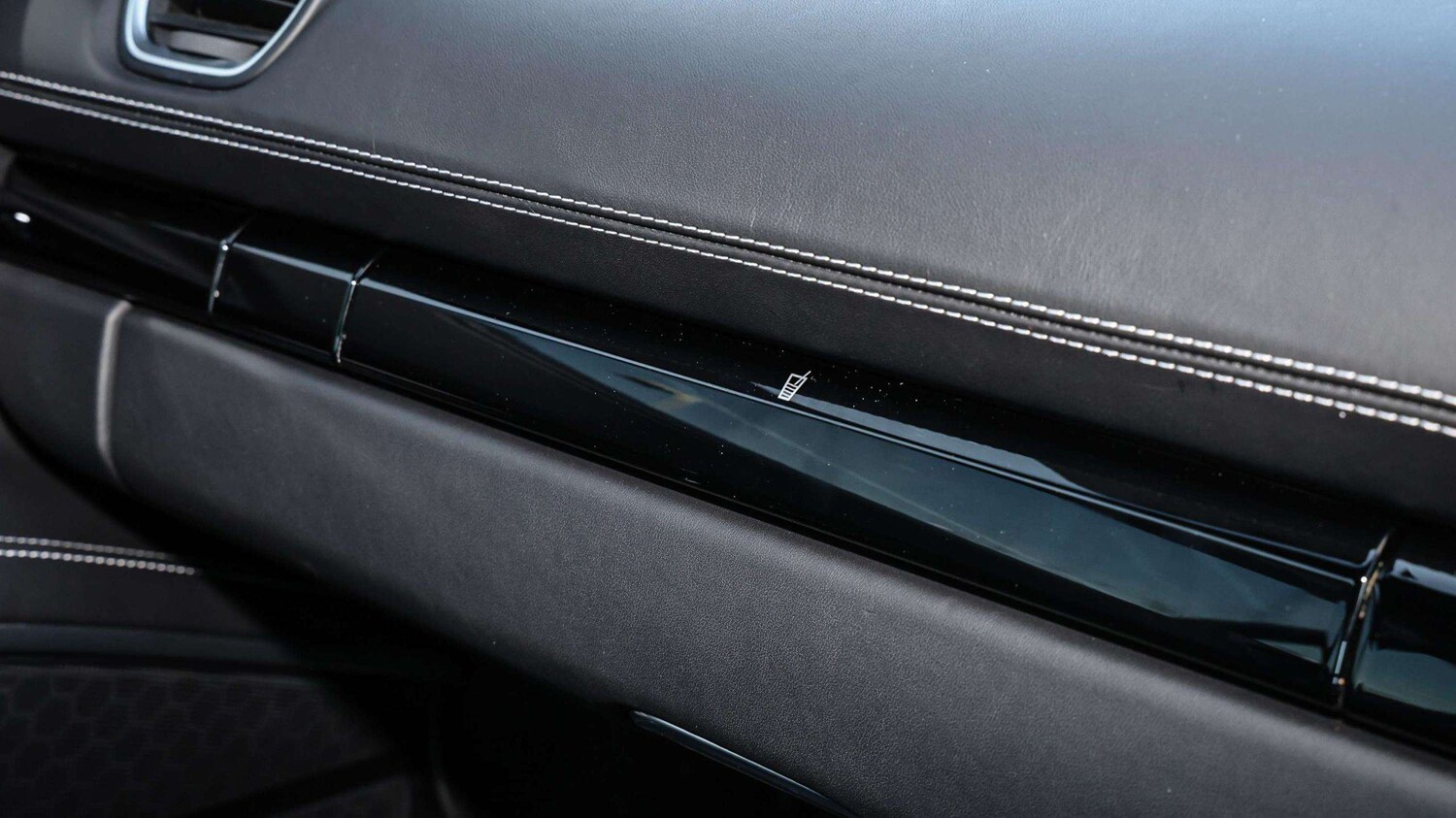 Used Porsche Cayman 2023 for sale - 77698999: Photo 25