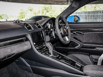 Used Porsche Cayman 2025 for sale - 77044026: Photo