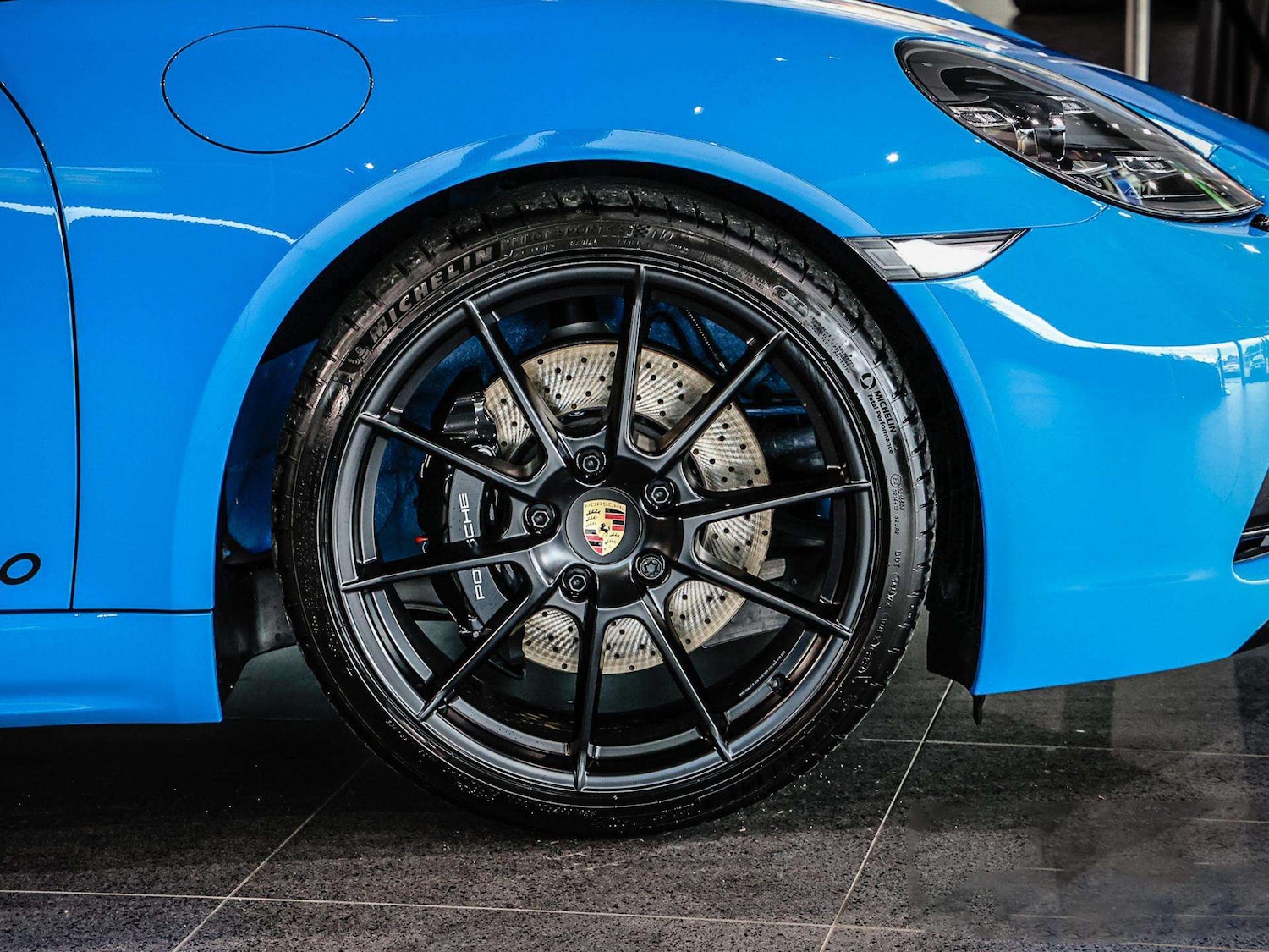 Used Porsche Cayman 2025 for sale - 77044026: Photo 4