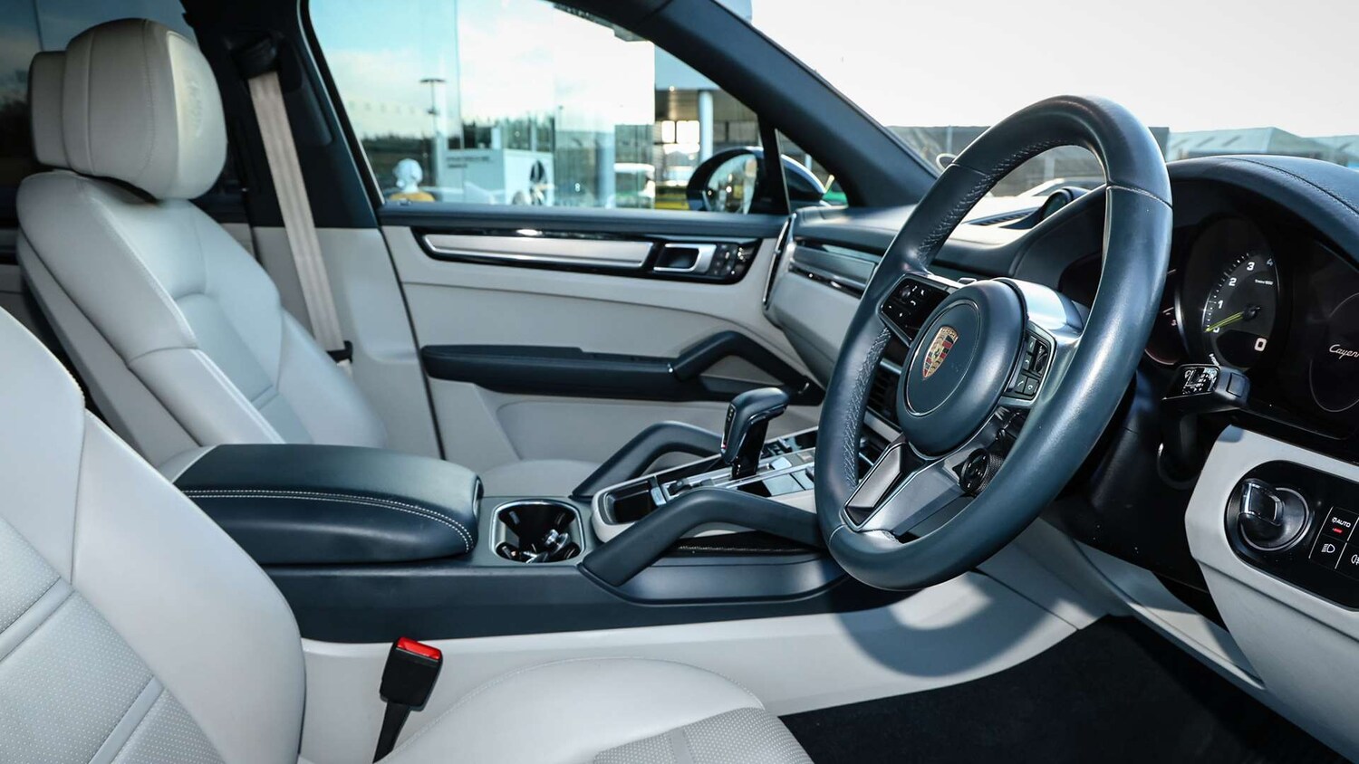 Used Porsche Cayenne 2023 for sale - 76755266: Photo 13