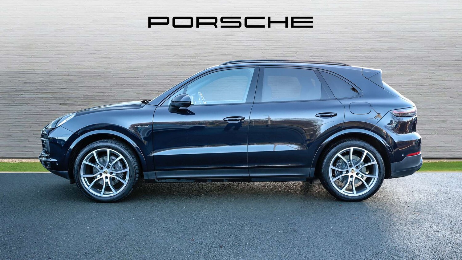 Used Porsche Cayenne 2023 for sale - 76755266: Photo 8