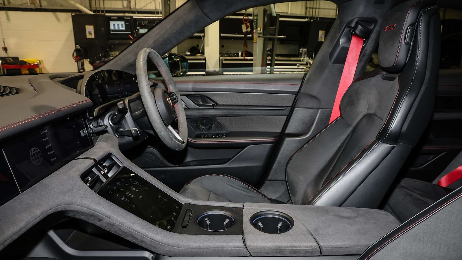 Used Porsche Taycan 2024 for sale - 77698769: Photo 10