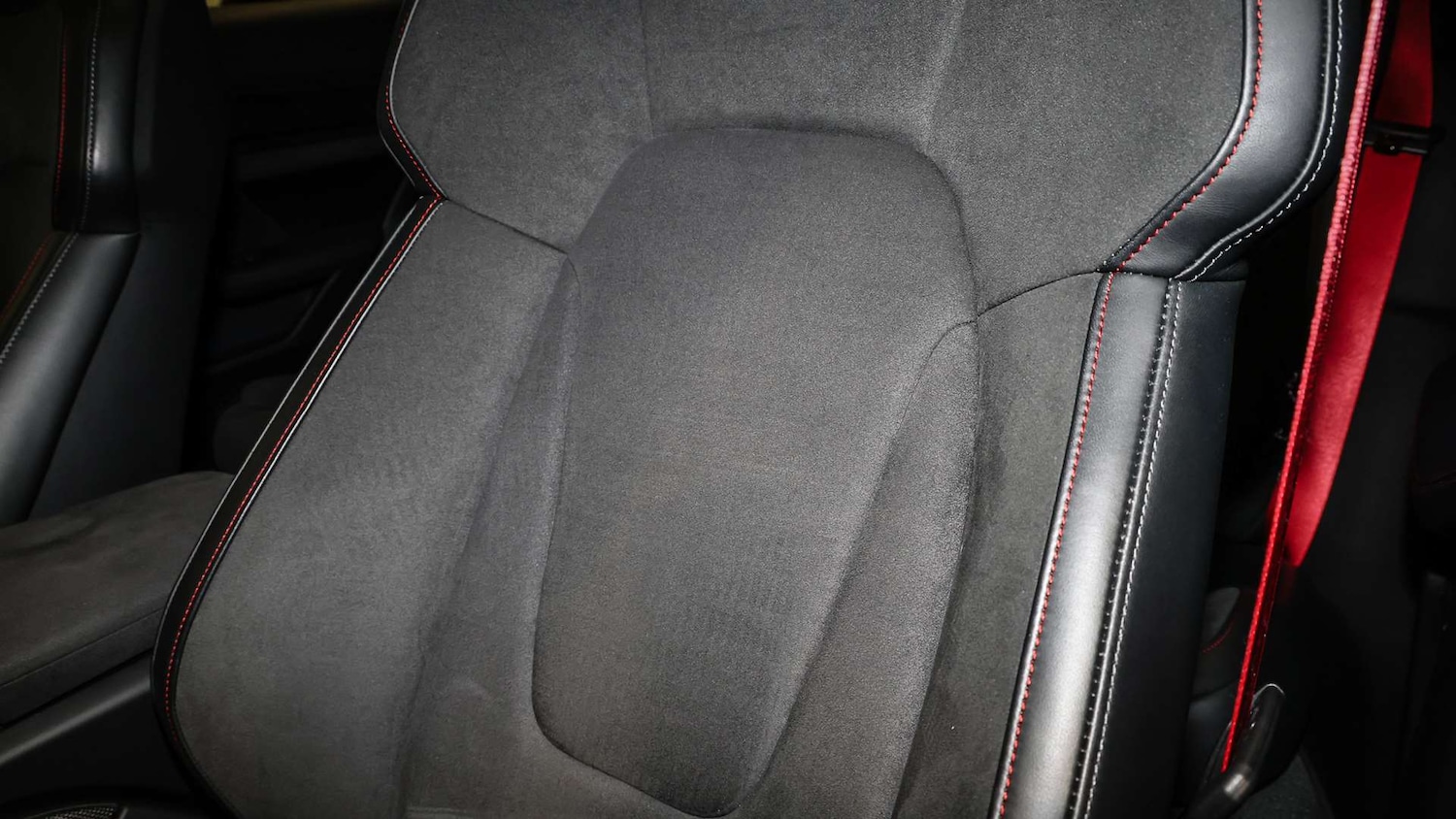 Used Porsche Taycan 2024 for sale - 77698769: Photo 13