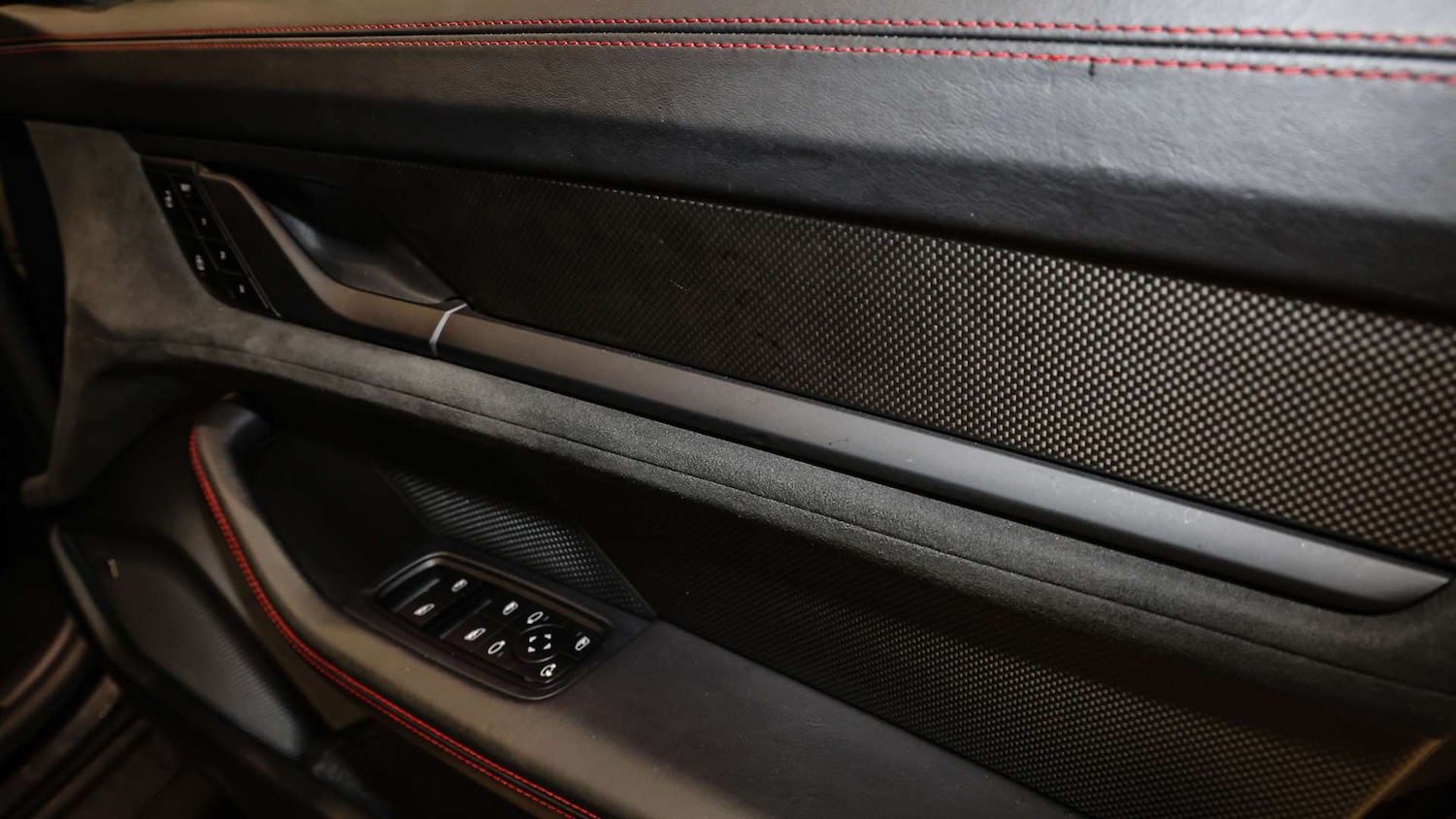 Used Porsche Taycan 2024 for sale - 77698769: Photo 17