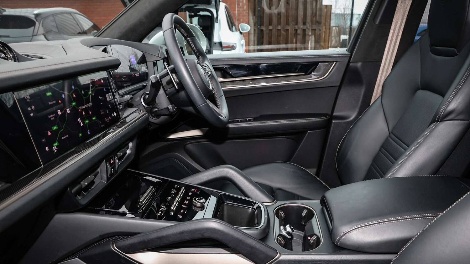 Used Porsche Cayenne 2025 for sale - 77257475: Photo 11