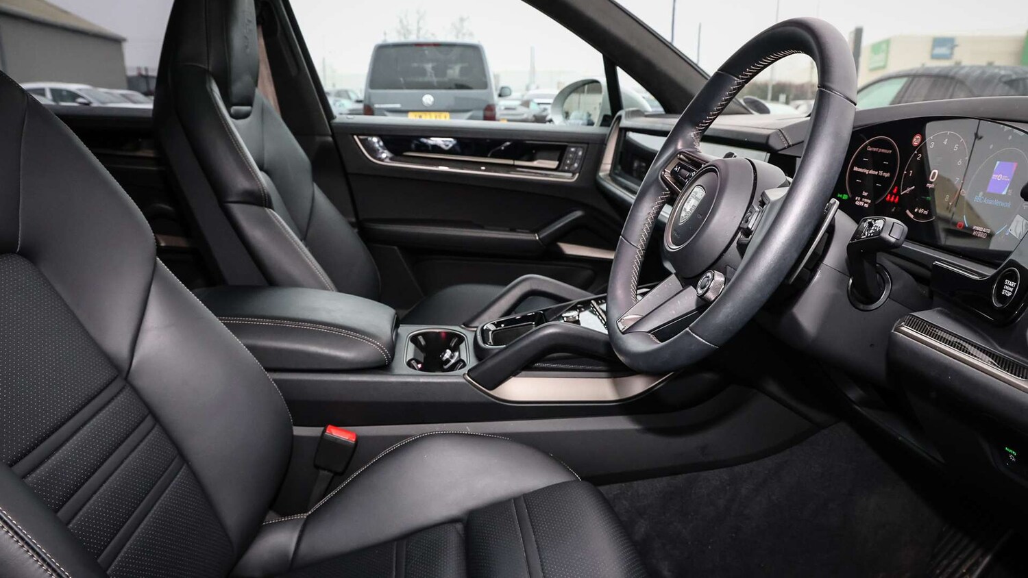 Used Porsche Cayenne 2025 for sale - 77257475: Photo 13