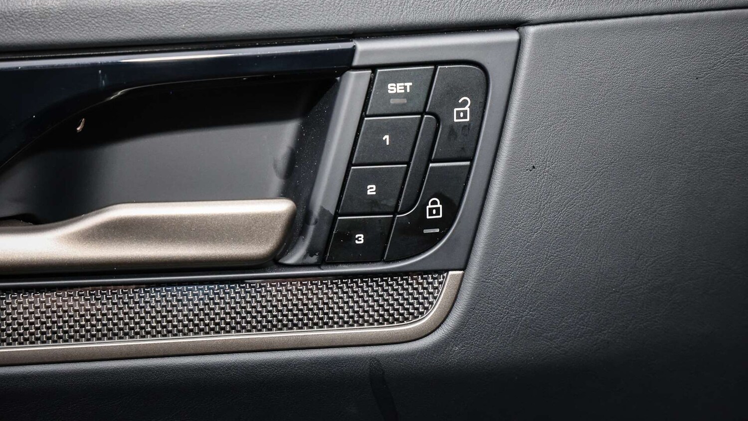 Used Porsche Cayenne 2025 for sale - 77257475: Photo 23