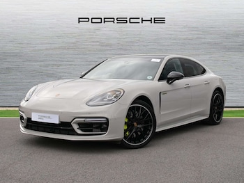 Used Porsche Panamera 2023 for sale - 75968006: Photo