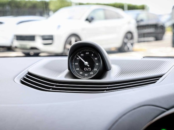 Used Porsche Taycan 2022 for sale - 75218307: Photo 20