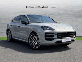Used Porsche Cayenne 2024 for sale - 78551625: Photo