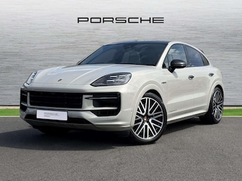 Used Porsche Cayenne 2024 for sale - 78551625: Photo