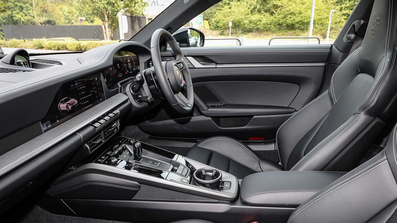 Used Porsche 911 2025 for sale - 77756637: Photo 12