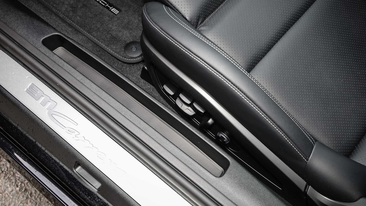 Used Porsche 911 2025 for sale - 77756637: Photo 17