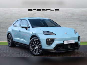 2024 - 300kW 4 100kWh 5dr Auto