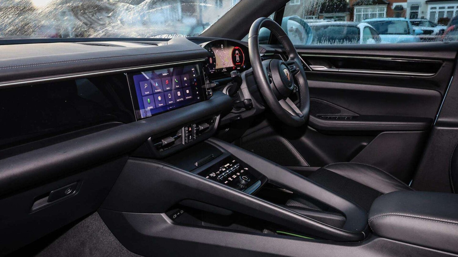 Used Porsche Macan 2024 for sale - 77649040: Photo 23