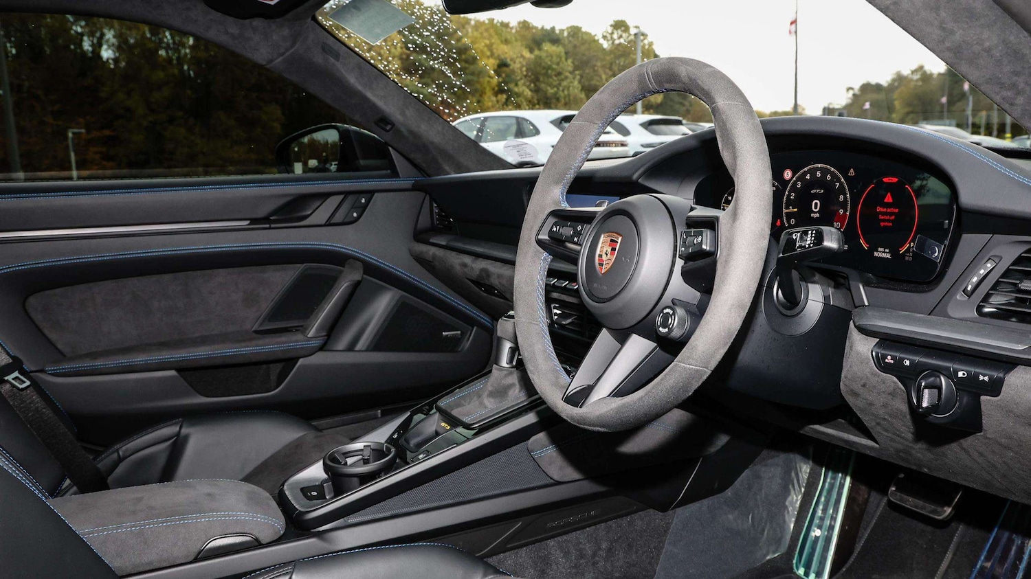 Used Porsche 911 2025 for sale - 76421165: Photo 13