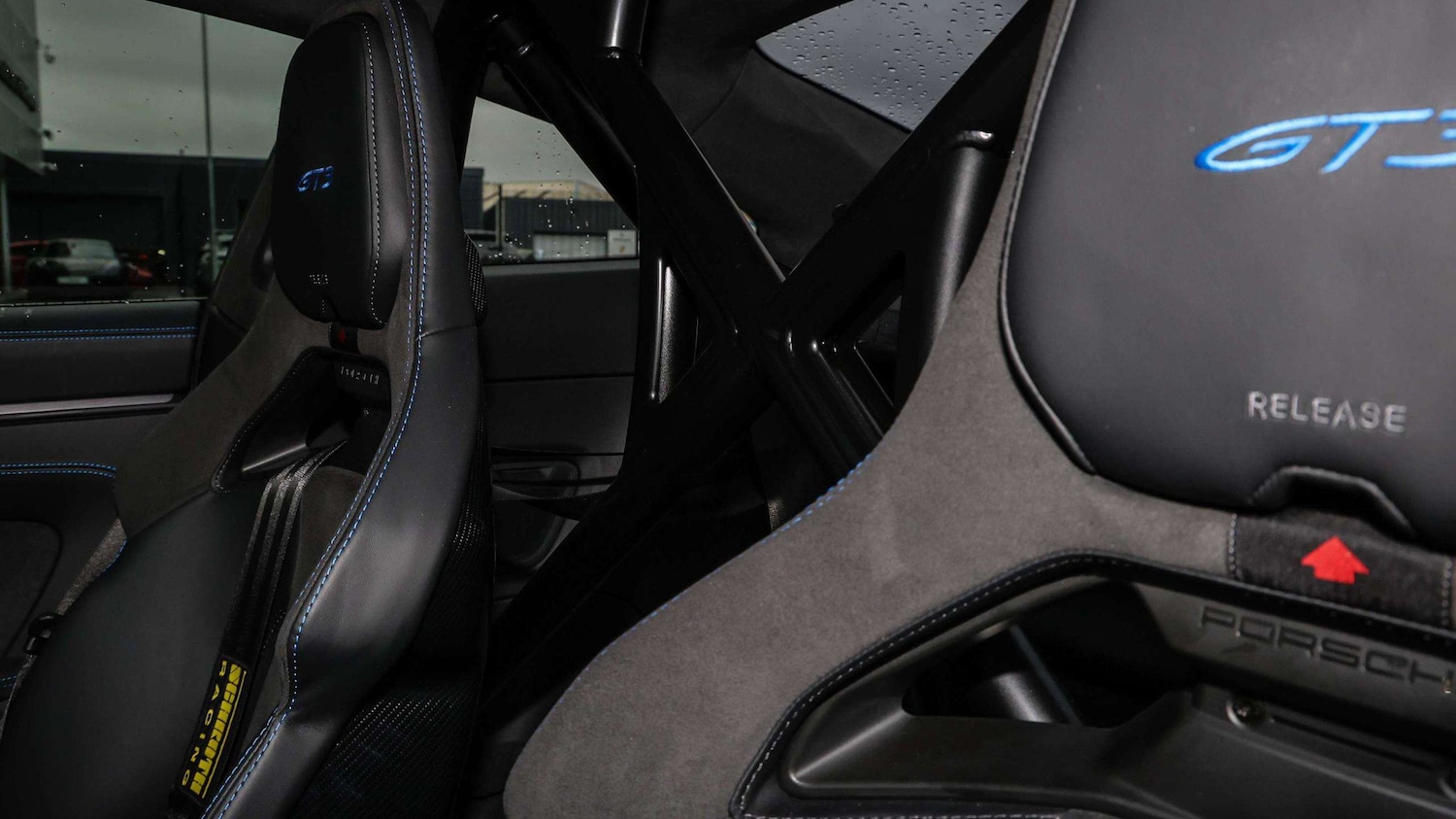 Used Porsche 911 2025 for sale - 76421165: Photo 14