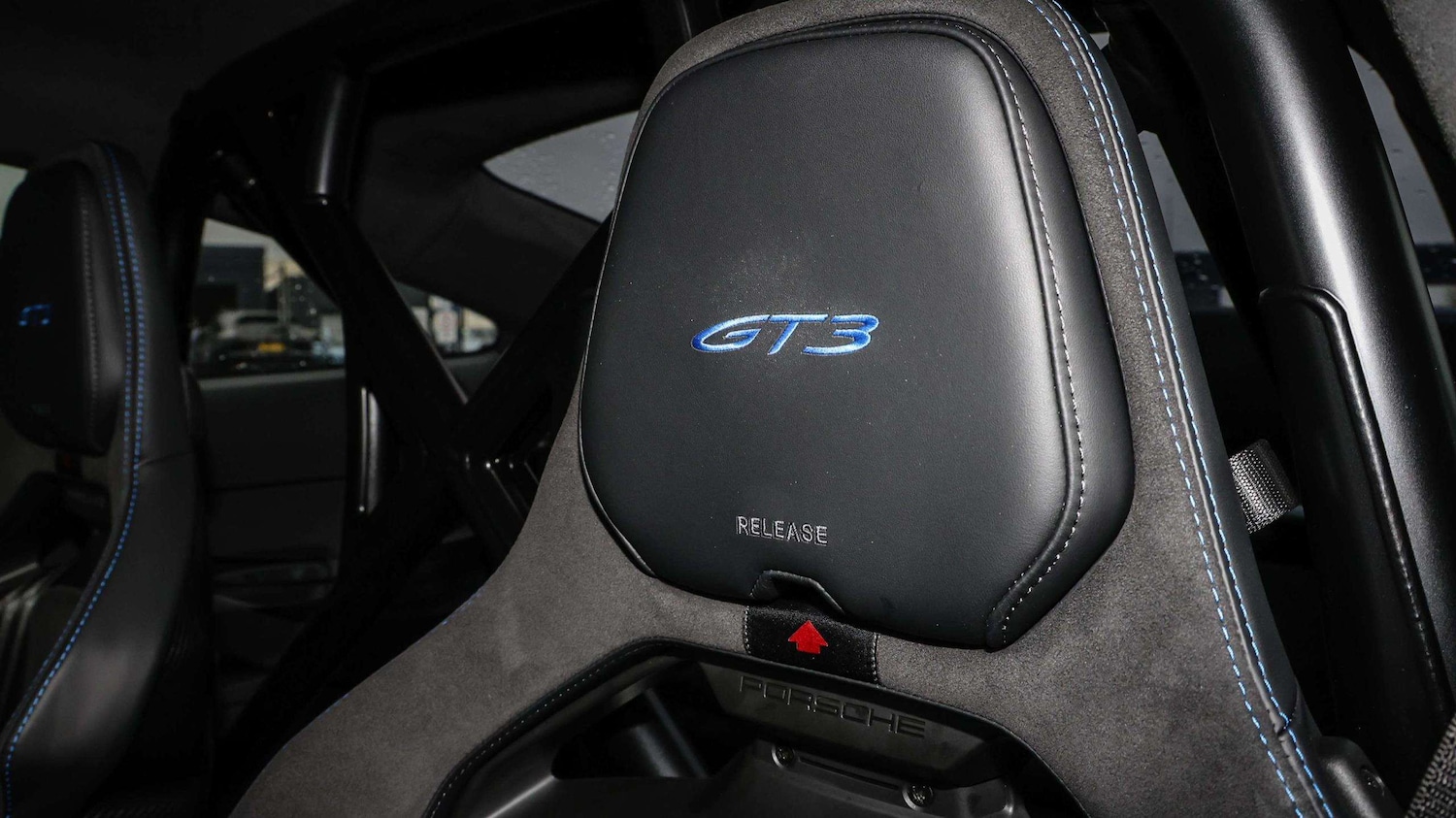 Used Porsche 911 2025 for sale - 76421165: Photo 15