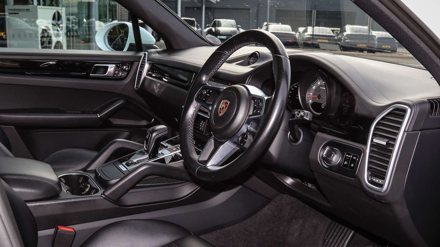 Used Porsche Cayenne 2020 for sale - 76170129: Photo 21