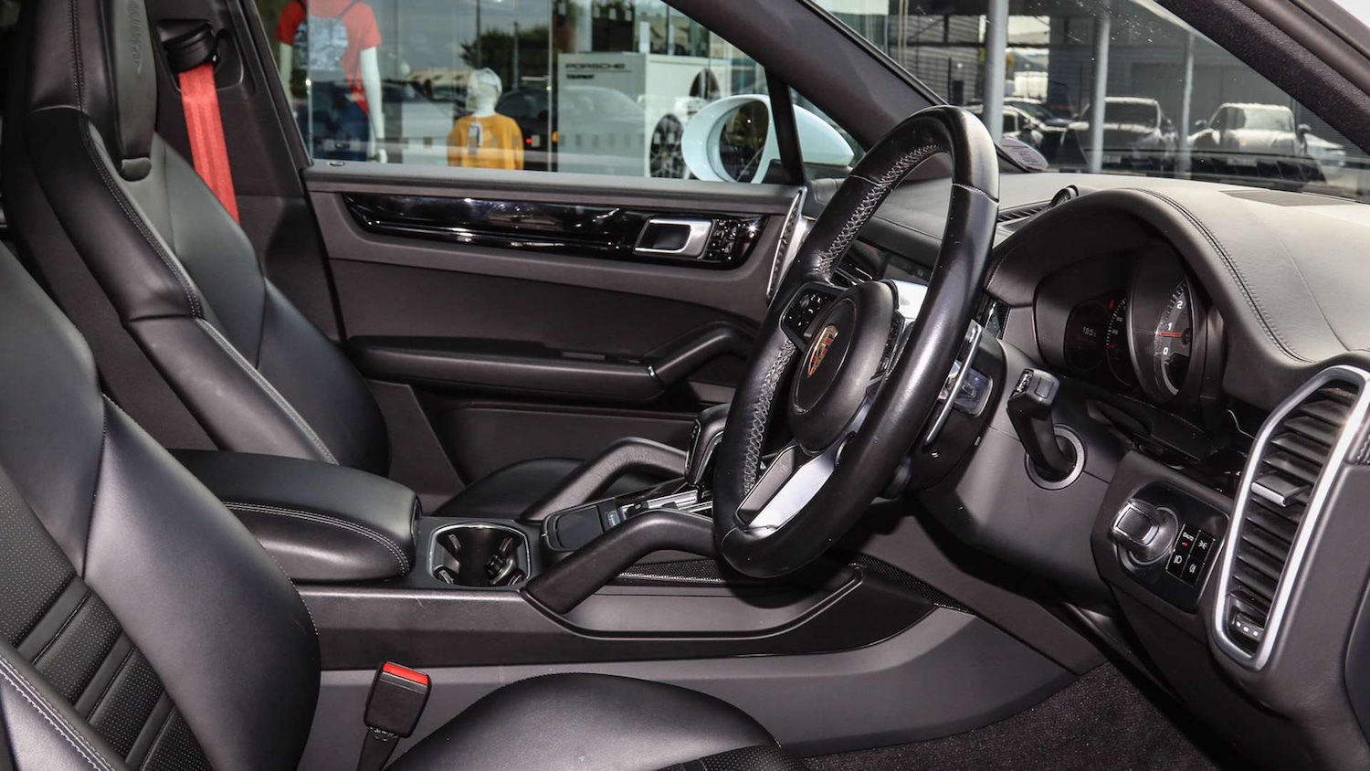 Used Porsche Cayenne 2020 for sale - 76170129: Photo 22