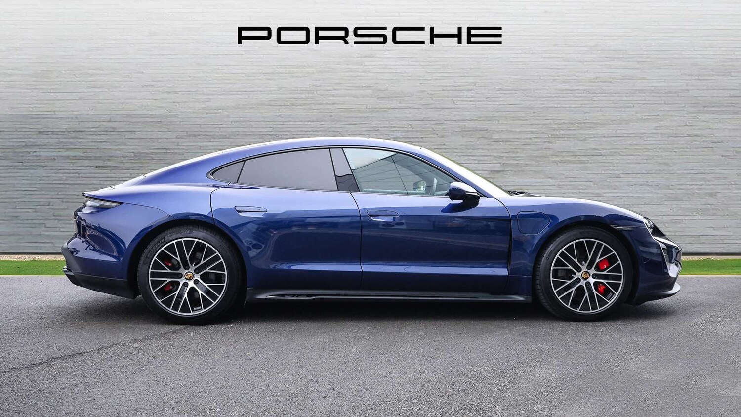 Used Porsche Taycan 2022 for sale - 76262423: Photo 7