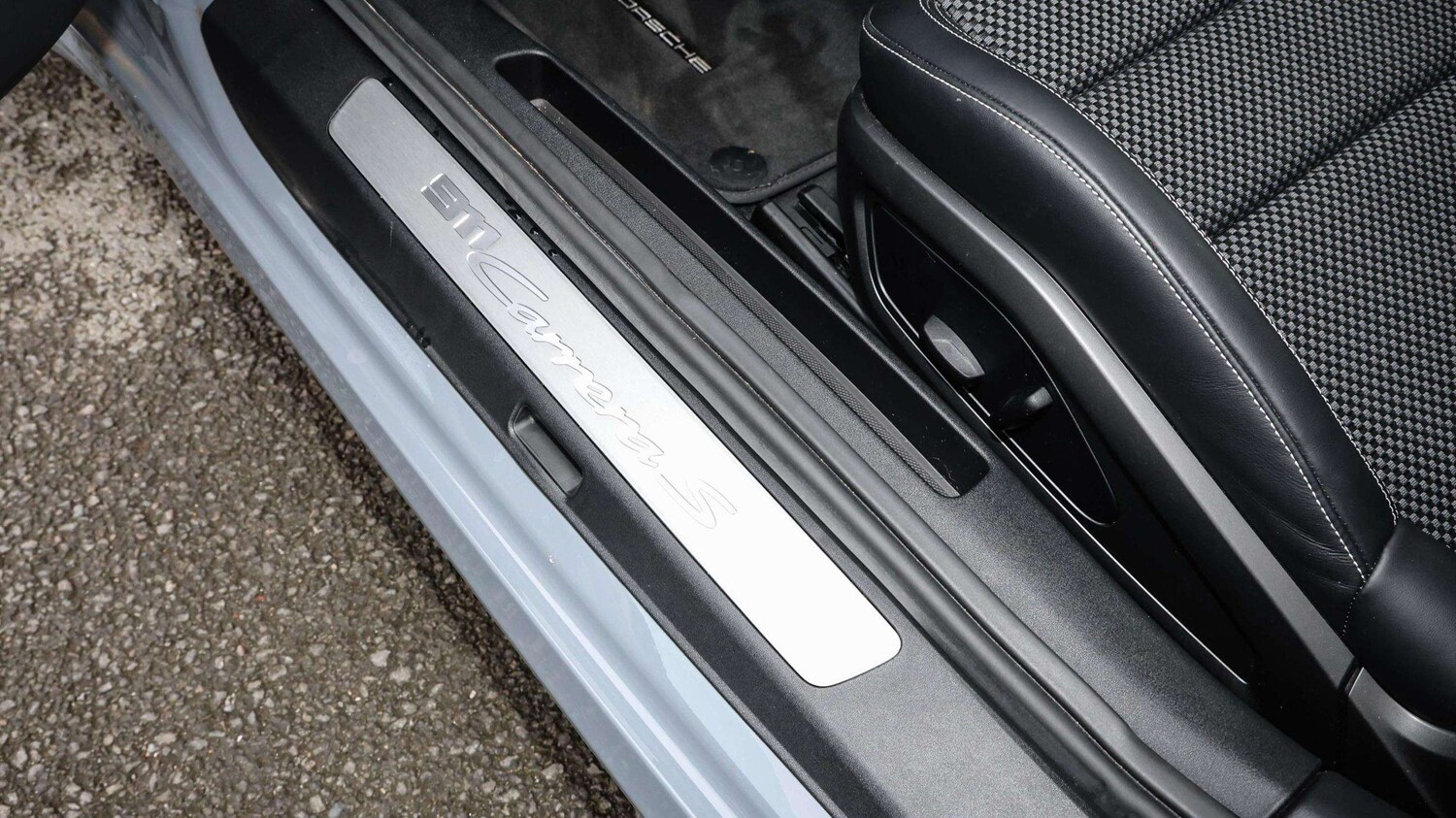 Used Porsche 911 2024 for sale - 76692100: Photo 30