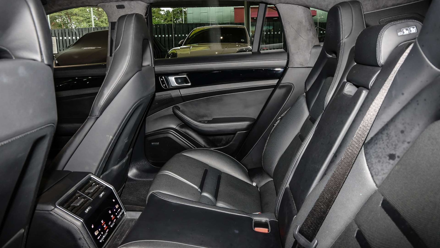 Used Porsche Panamera 2018 for sale - 75818549: Photo 14
