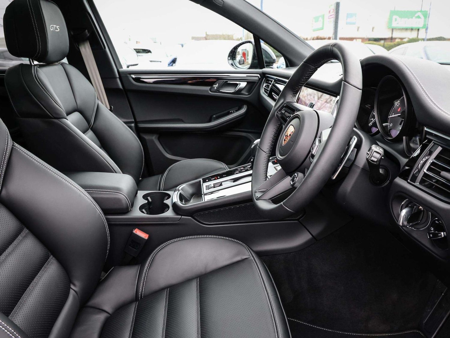 Used Porsche Macan 2026 for sale - 78037512: Photo 13