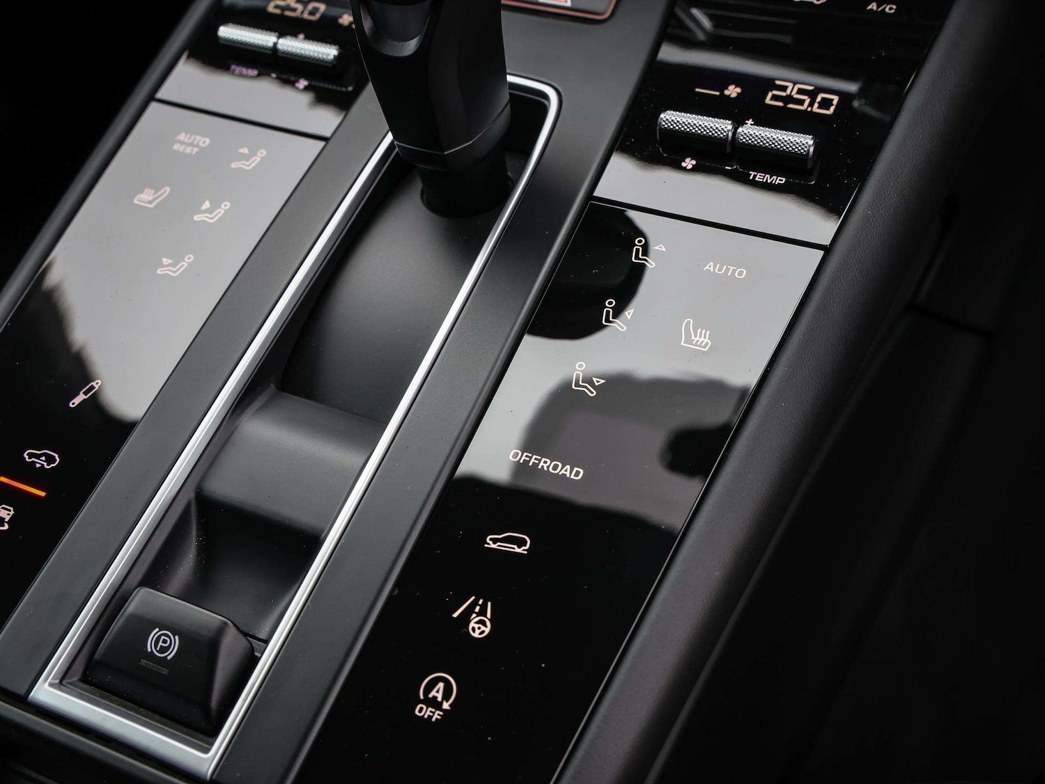 Used Porsche Macan 2026 for sale - 78037512: Photo 25