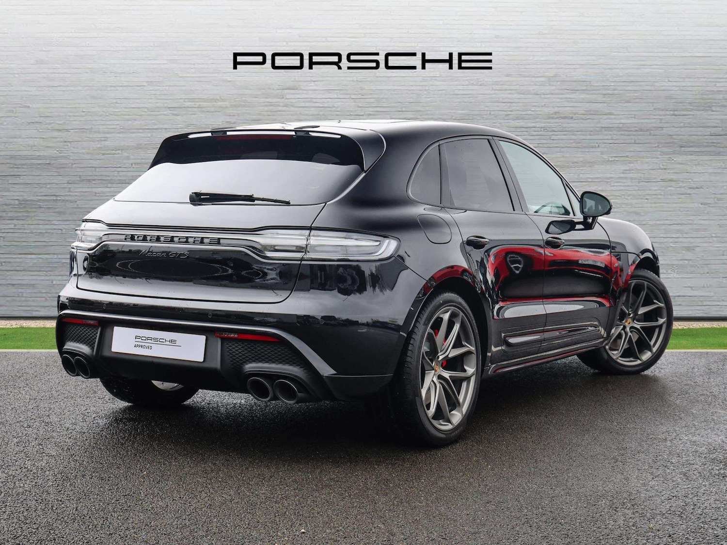 Used Porsche Macan 2026 for sale - 78037512: Photo 3