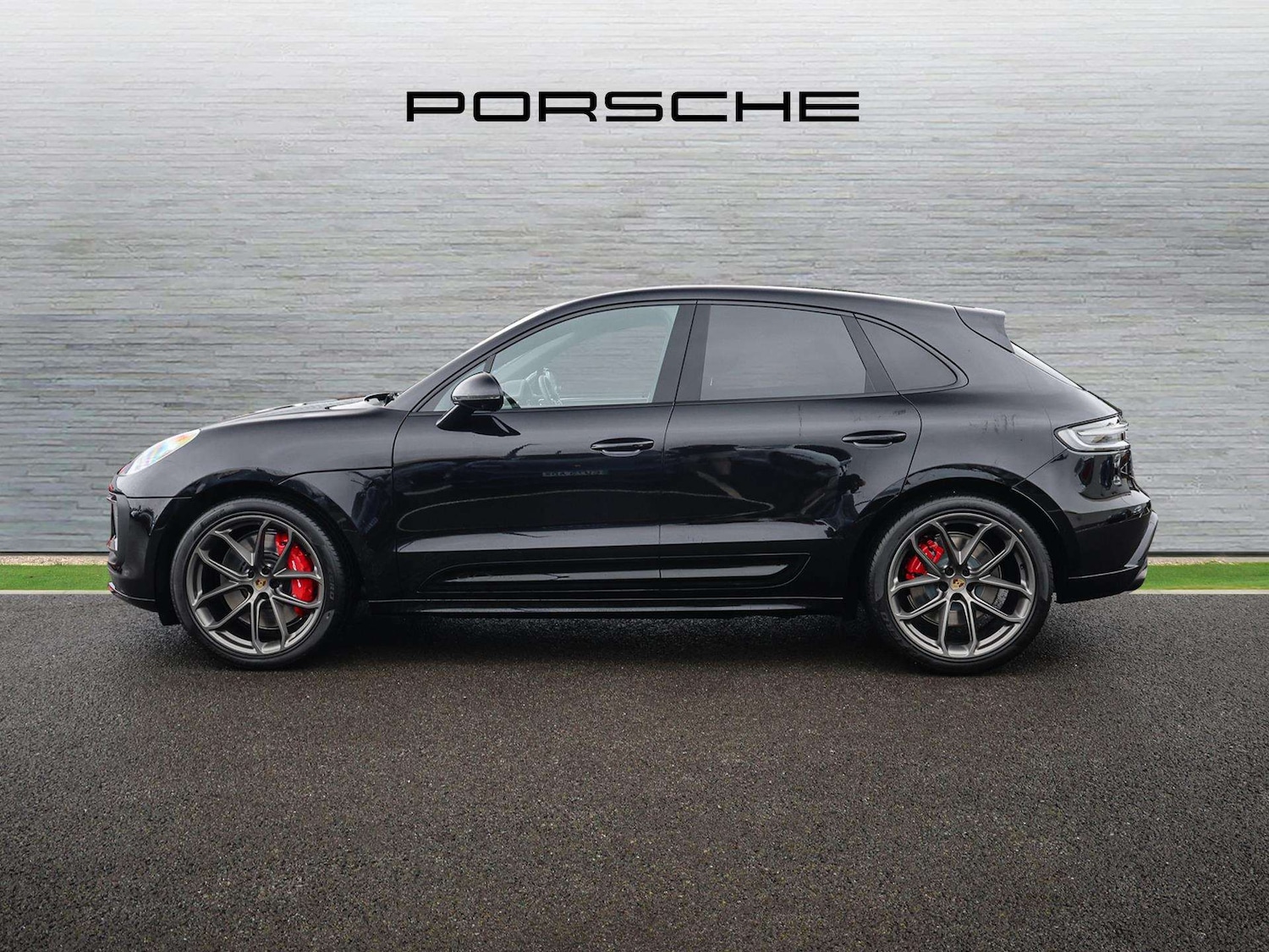 Used Porsche Macan 2026 for sale - 78037512: Photo 8