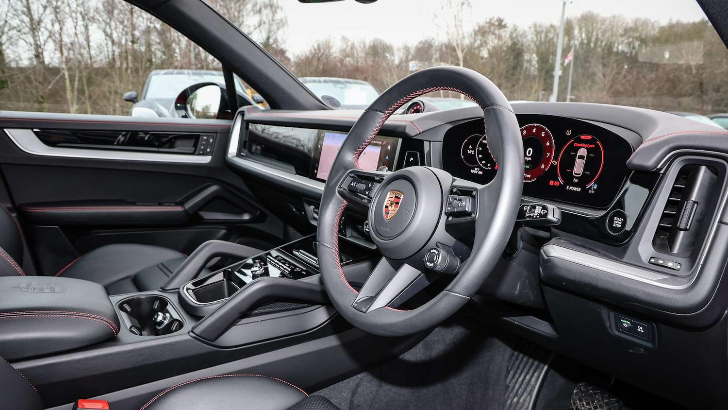 Used Porsche Cayenne 2024 for sale - 77206401: Photo 11