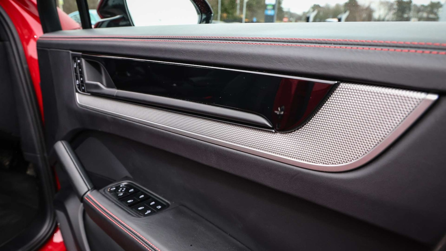 Used Porsche Cayenne 2024 for sale - 77206401: Photo 19